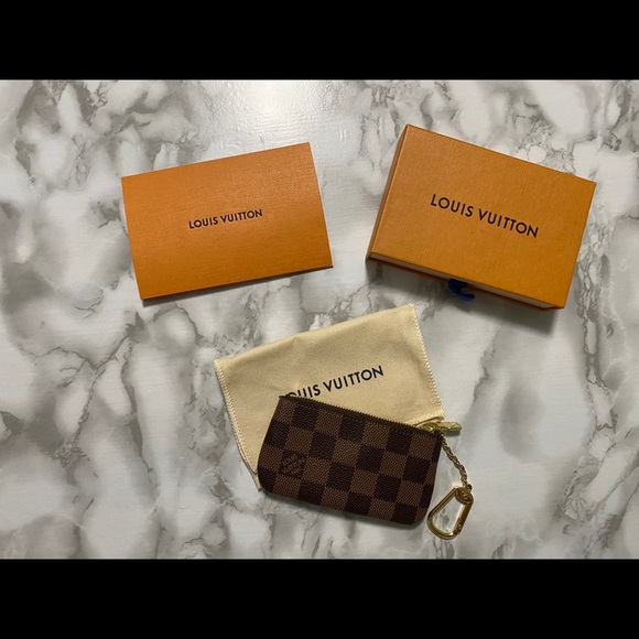 Louis Vuitton Key Pouch - Picture 2 of 4